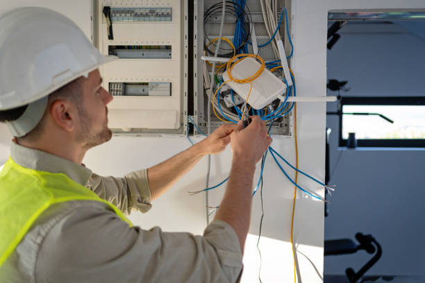 Best Commercial Electrician Services  in Myrtle Grove, FL